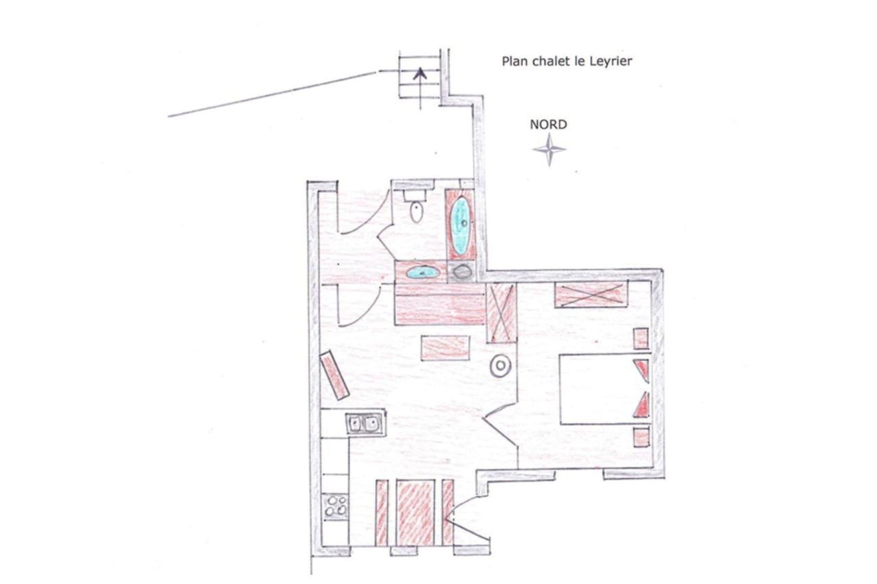 Le Leyrier Hameau Des Chazals Nevache Hautes Alpes Kültér fotó