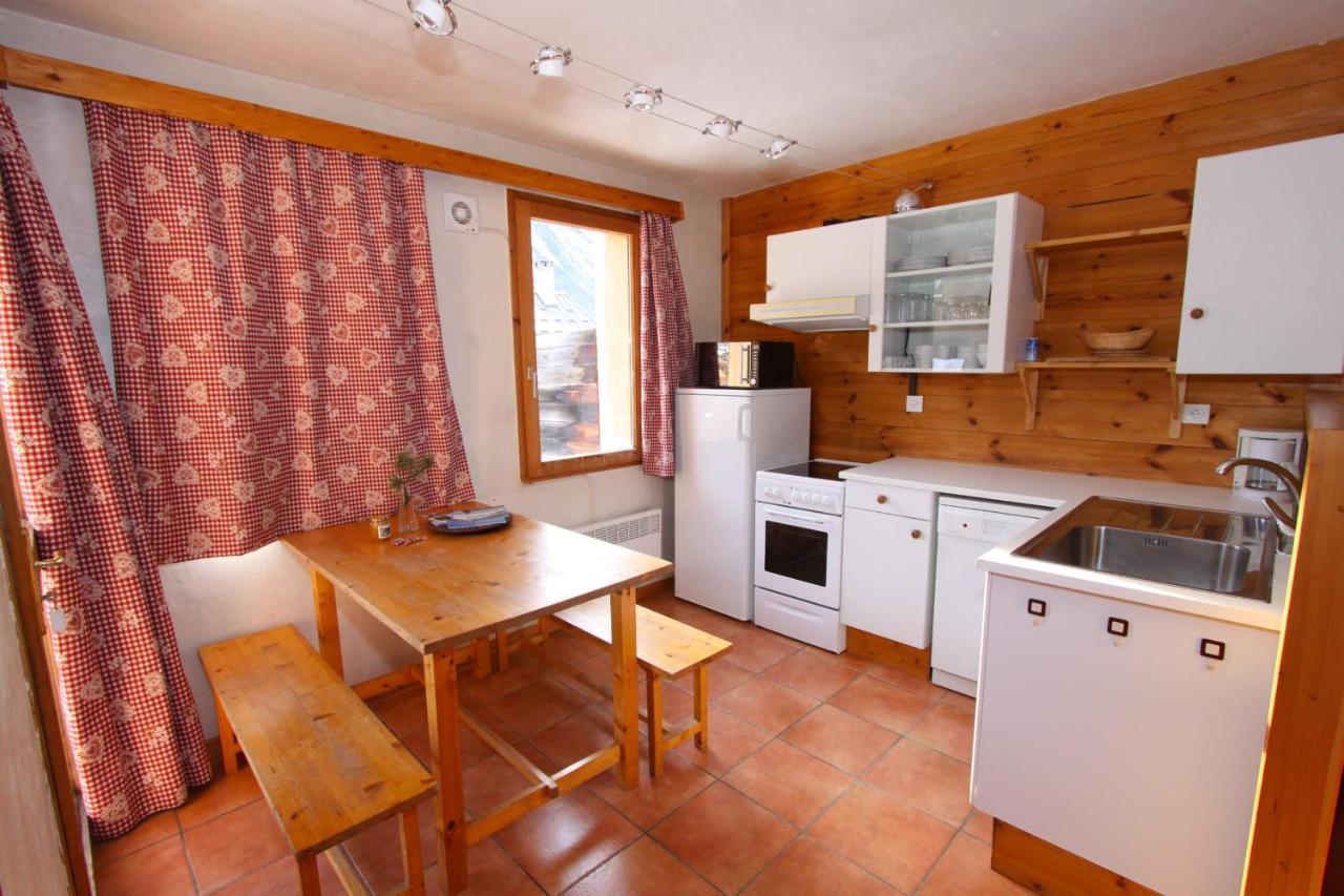 Le Leyrier Hameau Des Chazals Nevache Hautes Alpes Kültér fotó