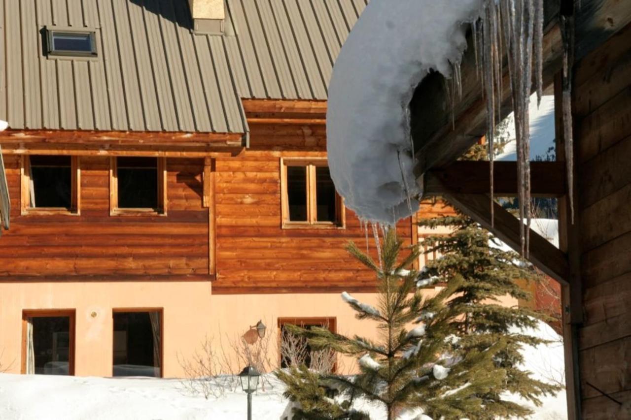 Le Leyrier Hameau Des Chazals Nevache Hautes Alpes Kültér fotó